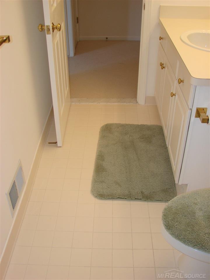 5898 Dawn Ridge Drive Troy, MI 48098 - Photo 42 of 52