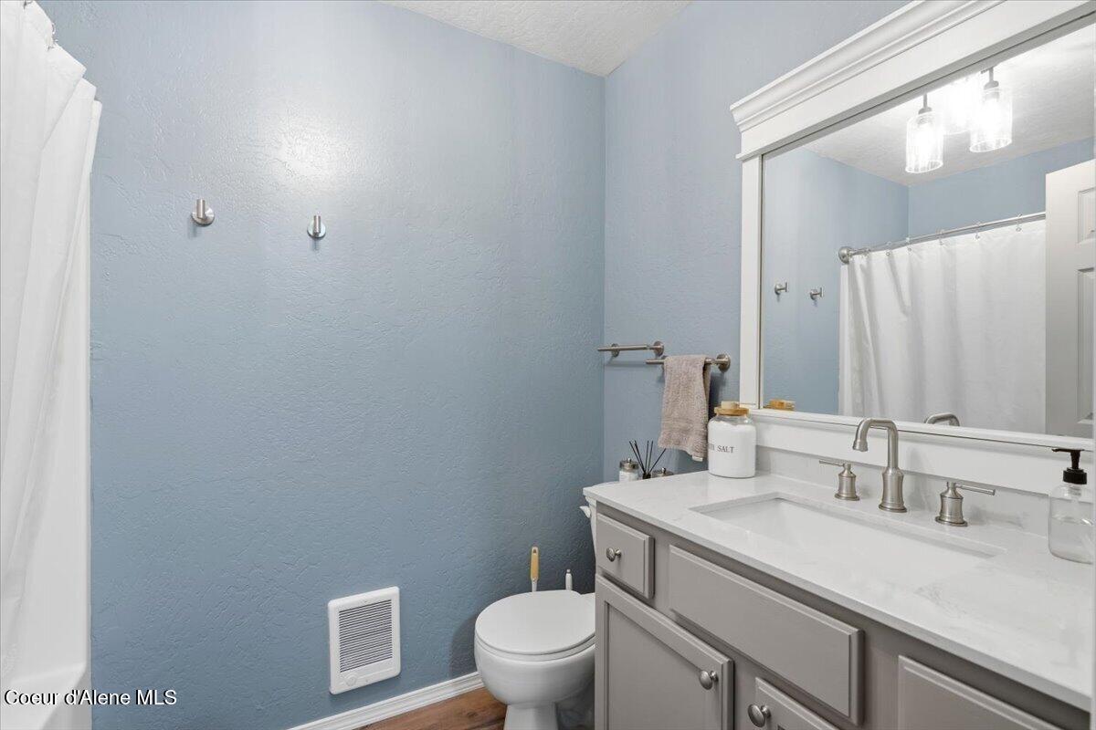1210 Main Street Sandpoint, ID 83864 - Photo 22 of 27 24-1210 Main St_RedHogMedia
