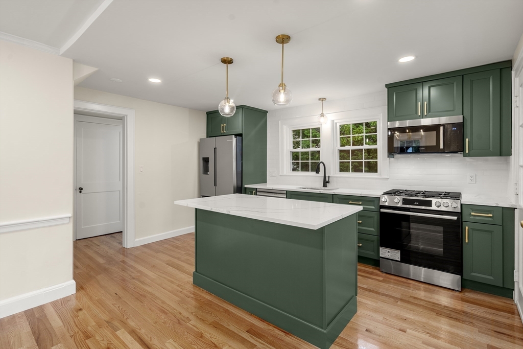 6 Audubon Road Milton, MA 02186 - Photo 8 of 31 Gallery Image 8