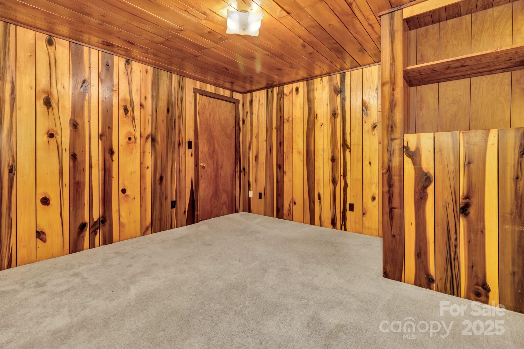 200 Dry Branch Road Marshall, NC 28753 - Photo 25 of 38 Gallery Image 25