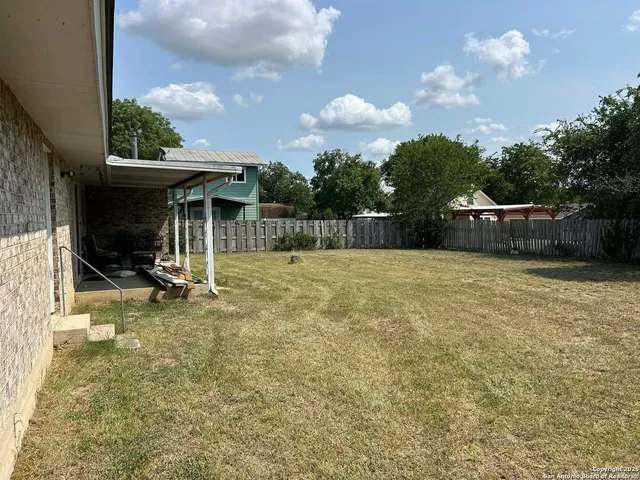 $2,000 | 225 Barcelona Drive, New Braunfels, TX 78130