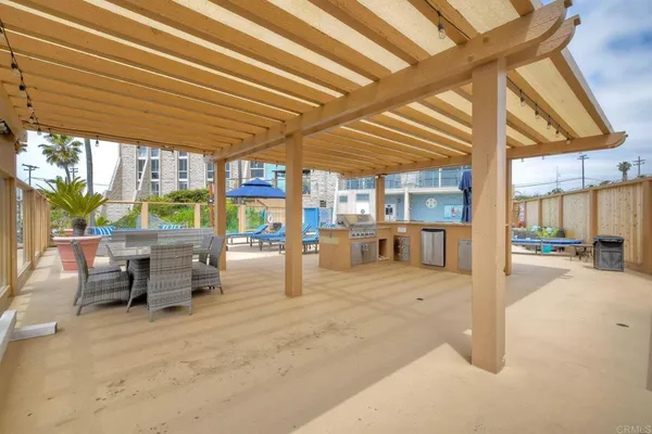 $6,000 | 1200 North Harbor Drive, Unit 16C, Oceanside, CA 92054