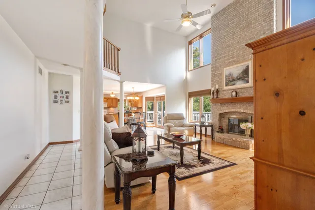 $739,900 | 2636 Salix Circle, Naperville, IL 60564