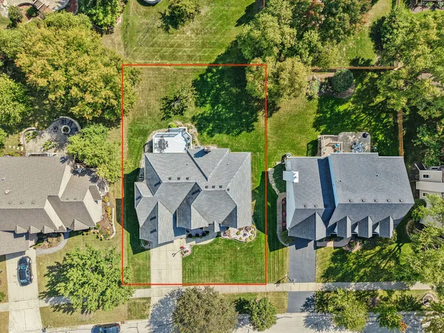 $739,900 | 2636 Salix Circle, Naperville, IL 60564