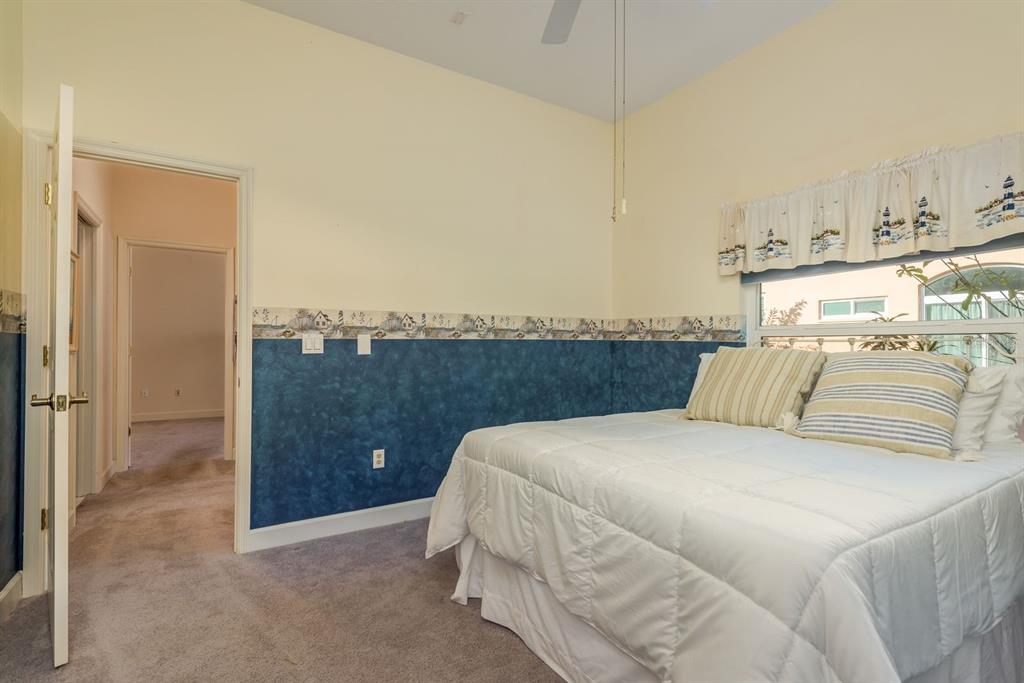 771 Weathersfield Drive Dunedin, FL 34698 - Photo 28 of 48