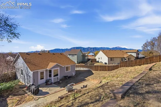 $399,999 | 5590 Almont Avenue, Colorado Springs, CO 80911