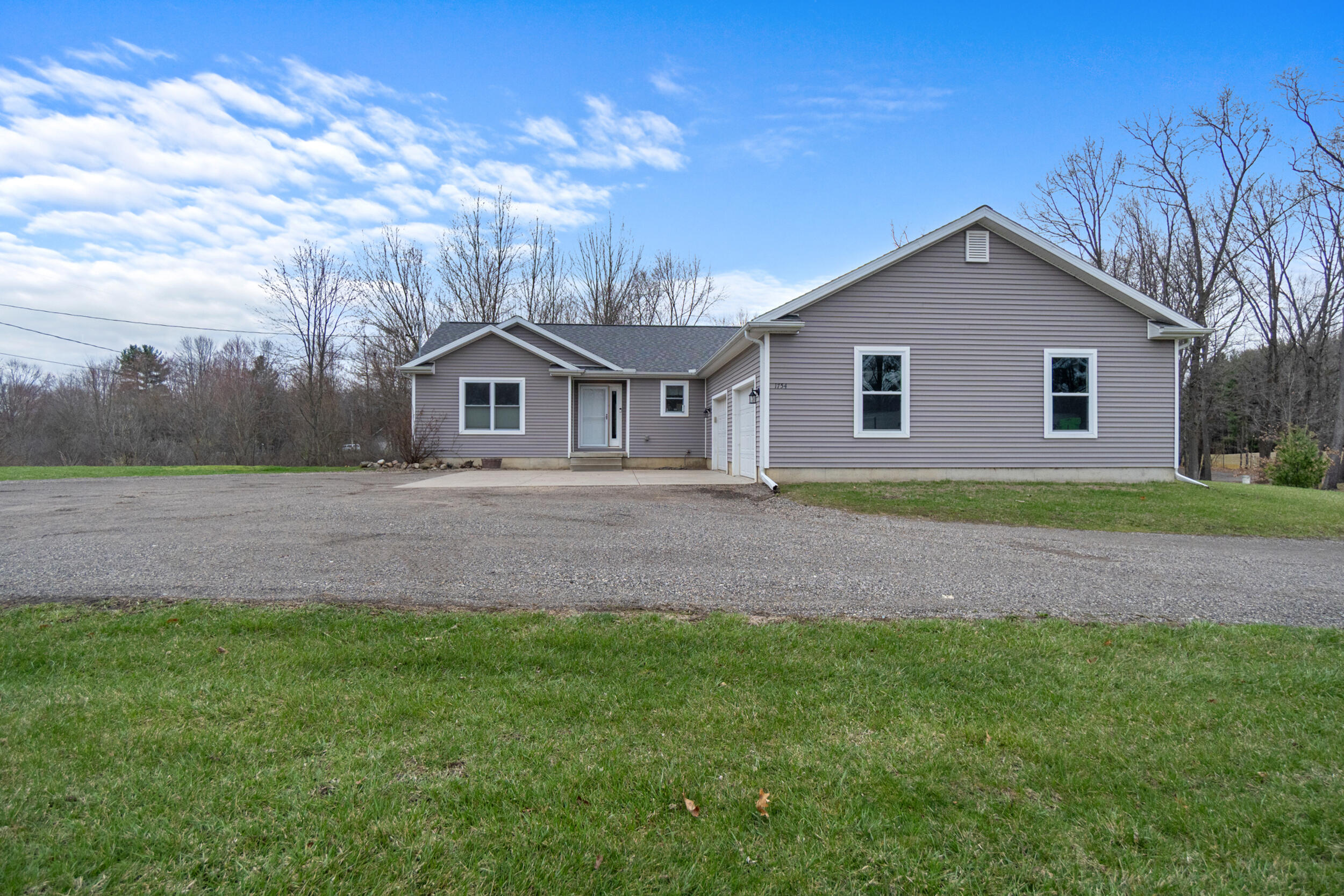 1754 South Sandstone Road Jackson, MI 49201 - Photo 28 of 41 3_1754 s sandstone rd jackson mi - 000