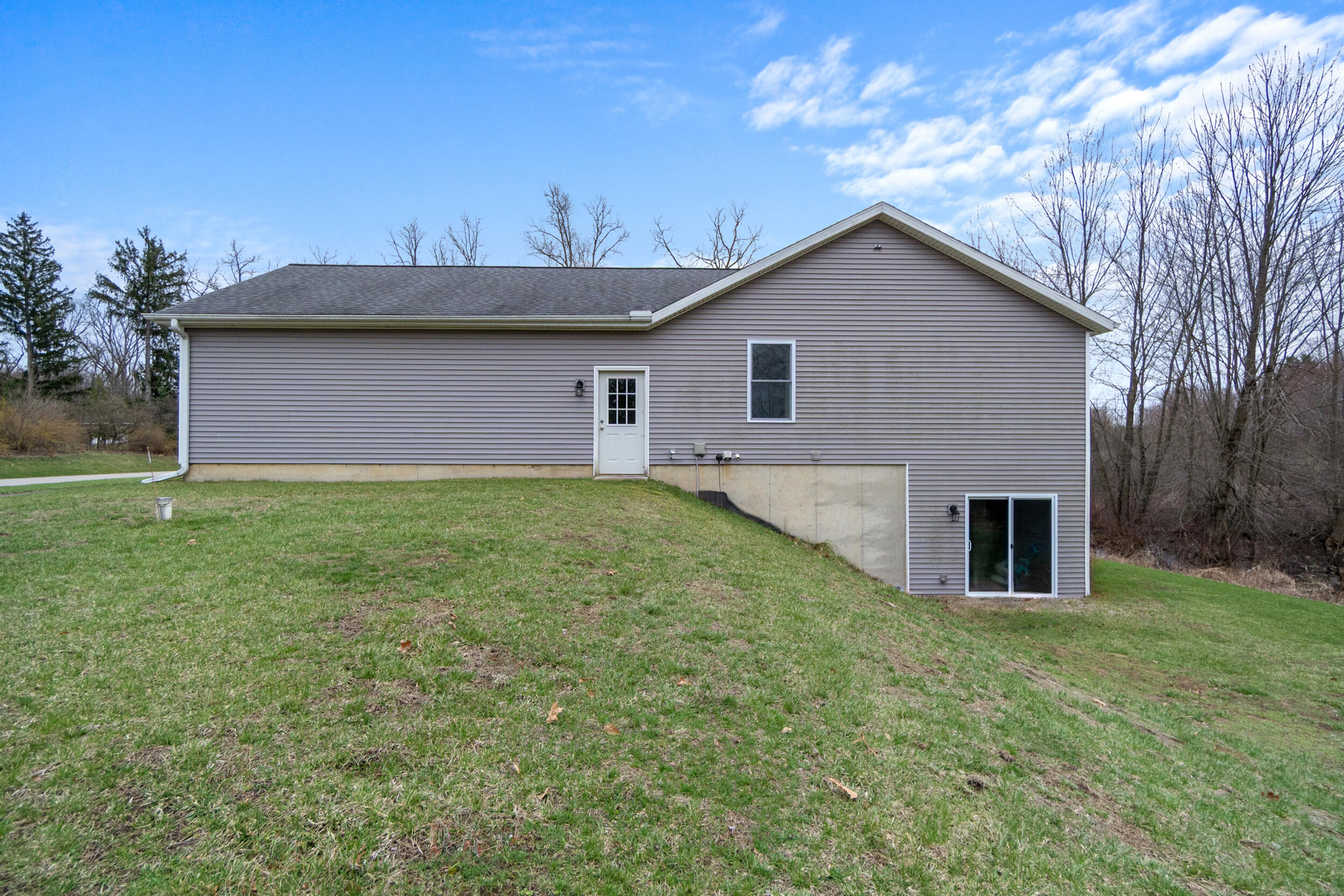 1754 South Sandstone Road Jackson, MI 49201 - Photo 36 of 41 42_1754 s sandstone rd jackson mi - 00