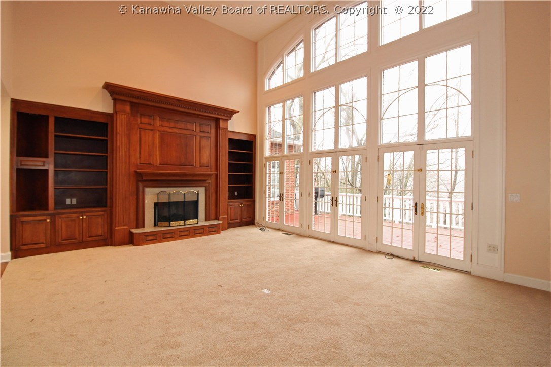 238 Whispering Woods Road Charleston, WV 25304 - Photo 4 of 20 Gallery Image 4