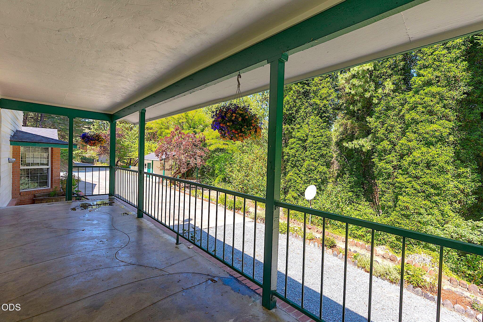 11150 Lower River Road Grants Pass, OR 97526 - Photo 6 of 108