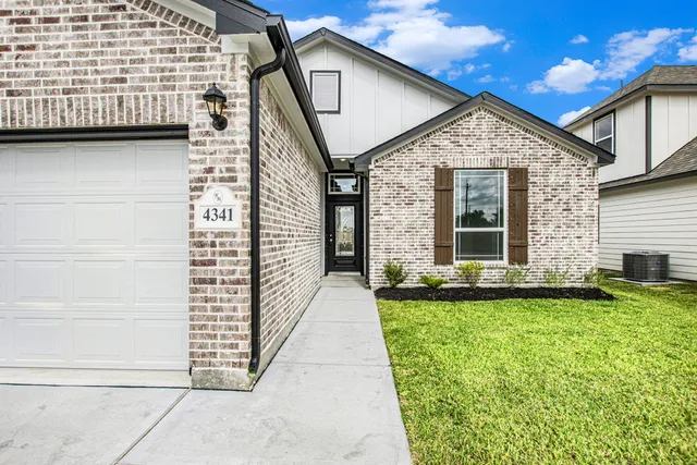 $341,990 | 4341 Ellison Street, Bay City, TX 77414