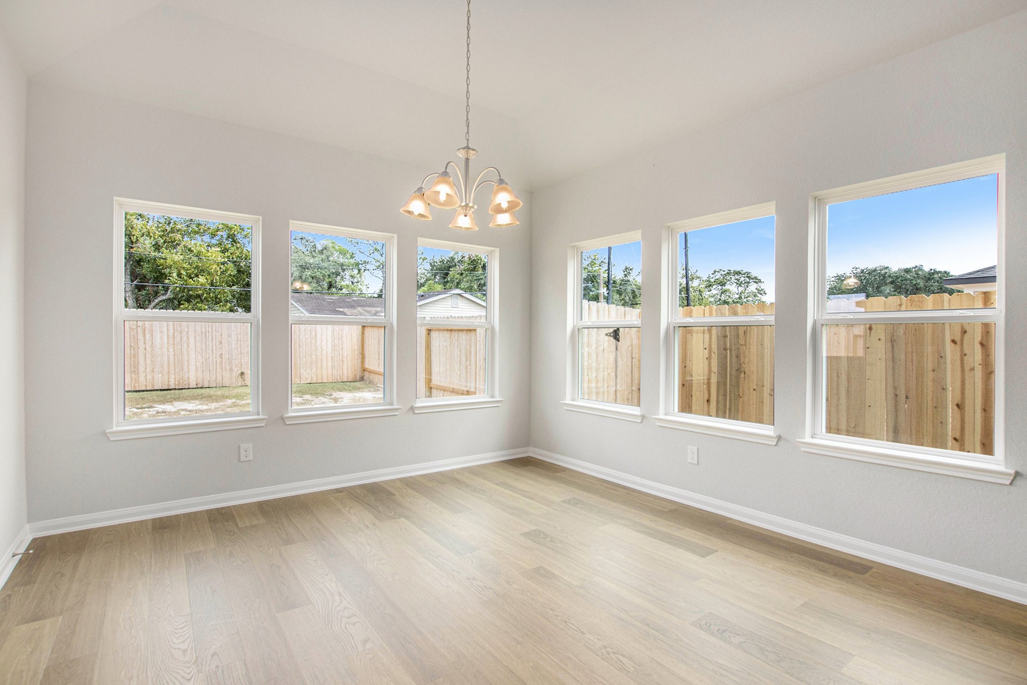 4341 Ellison Street Bay City, TX 77414 - Photo 11 of 31