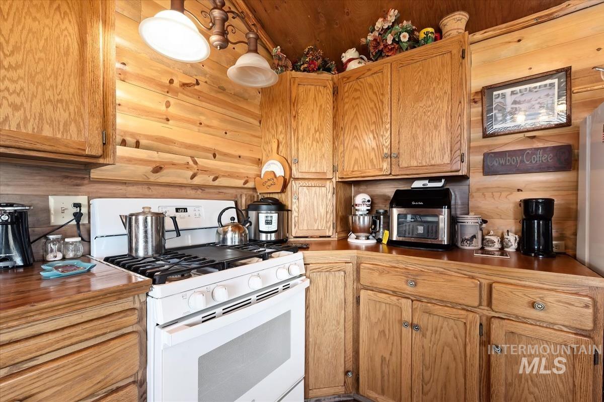 1961 Summit Estates Cambridge, ID 83610 - Photo 23 of 48
