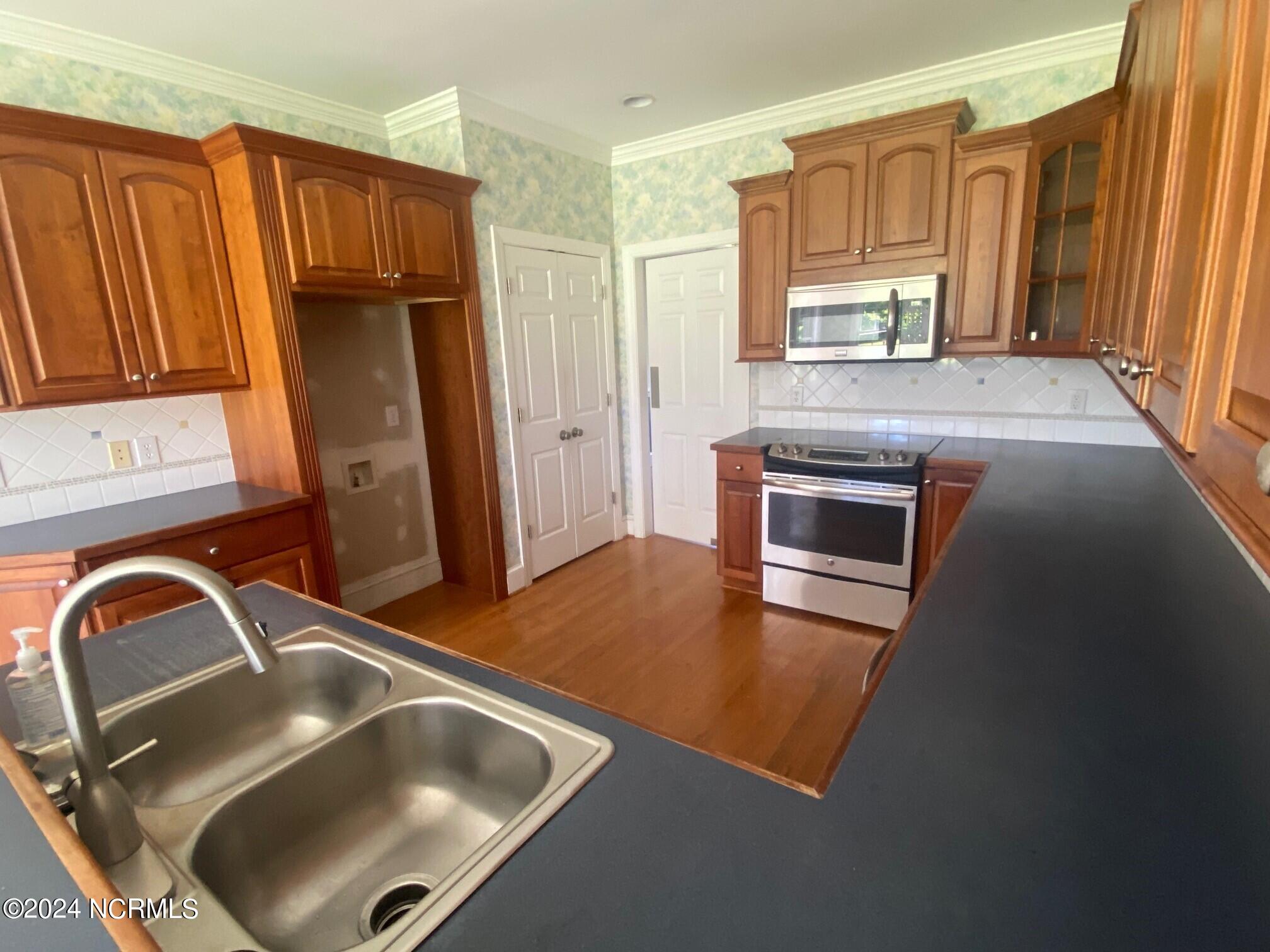 2300 B Stokes Road Greenville, NC 27858 - Photo 21 of 39 24