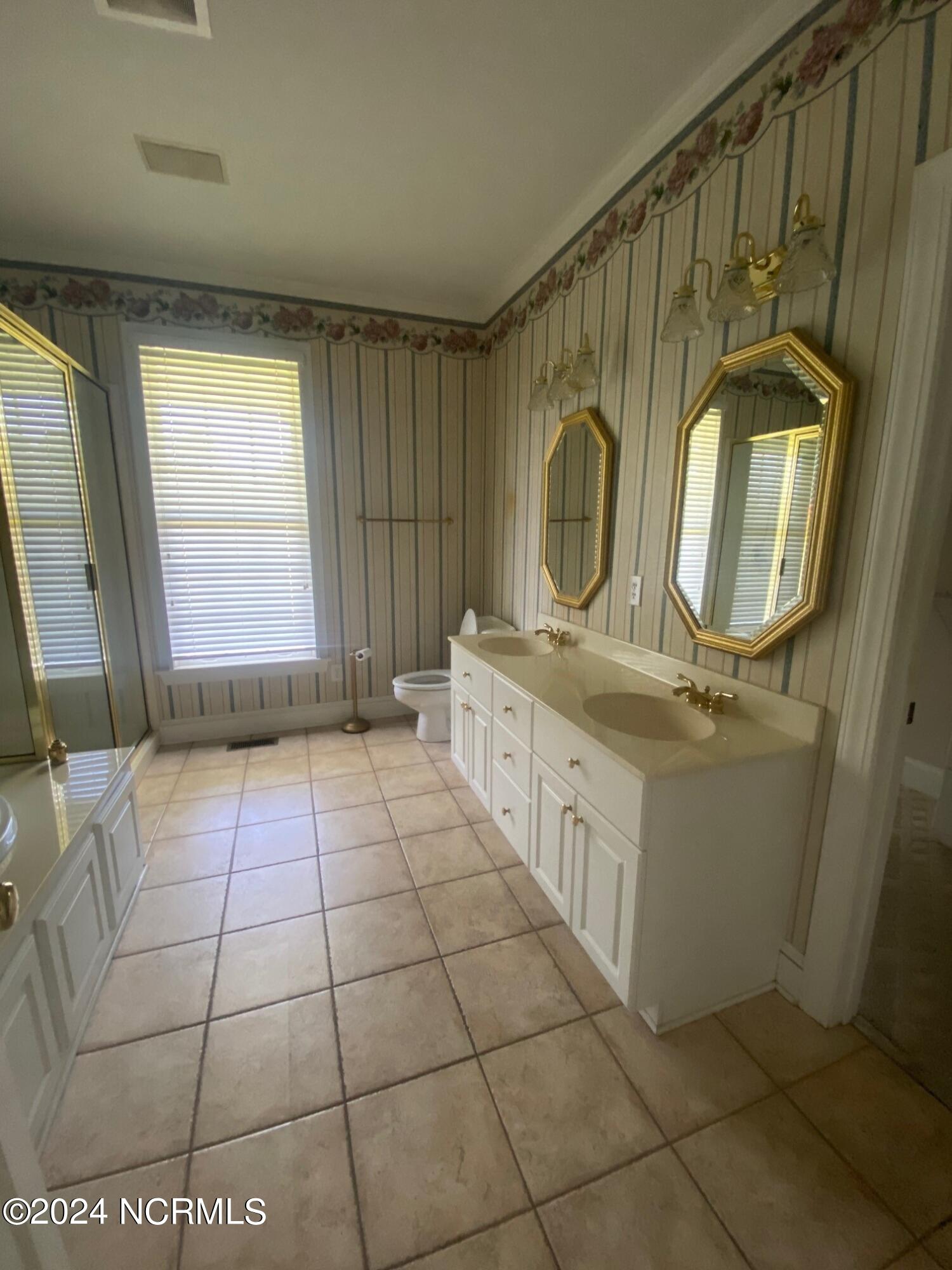 2300 B Stokes Road Greenville, NC 27858 - Photo 24 of 39 9
