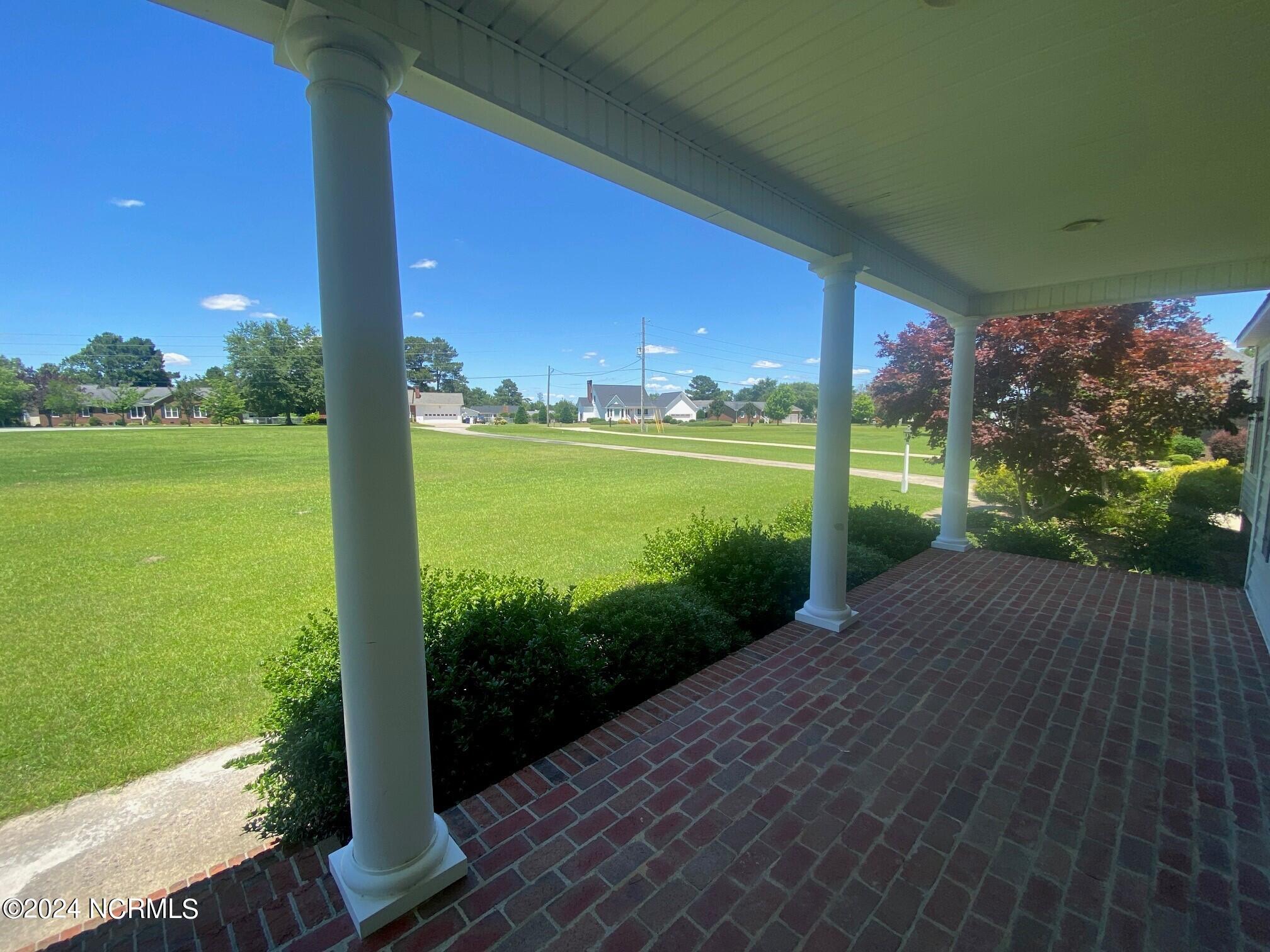 2300 B Stokes Road Greenville, NC 27858 - Photo 4 of 39 31