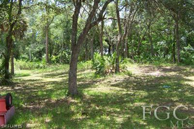 4751 Neal Road Fort Myers, FL 33905 - Photo 7 of 10 Gallery Image 7