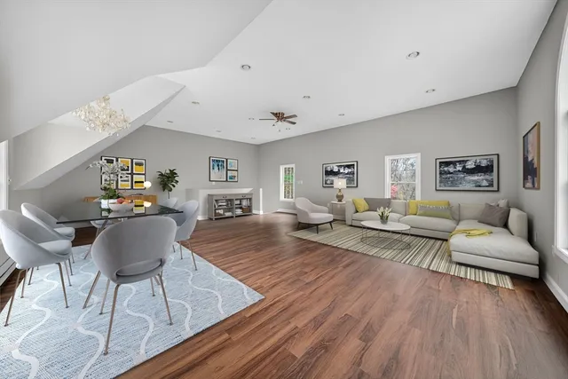 $699,900 | 395 High Street, Uxbridge, MA 01569