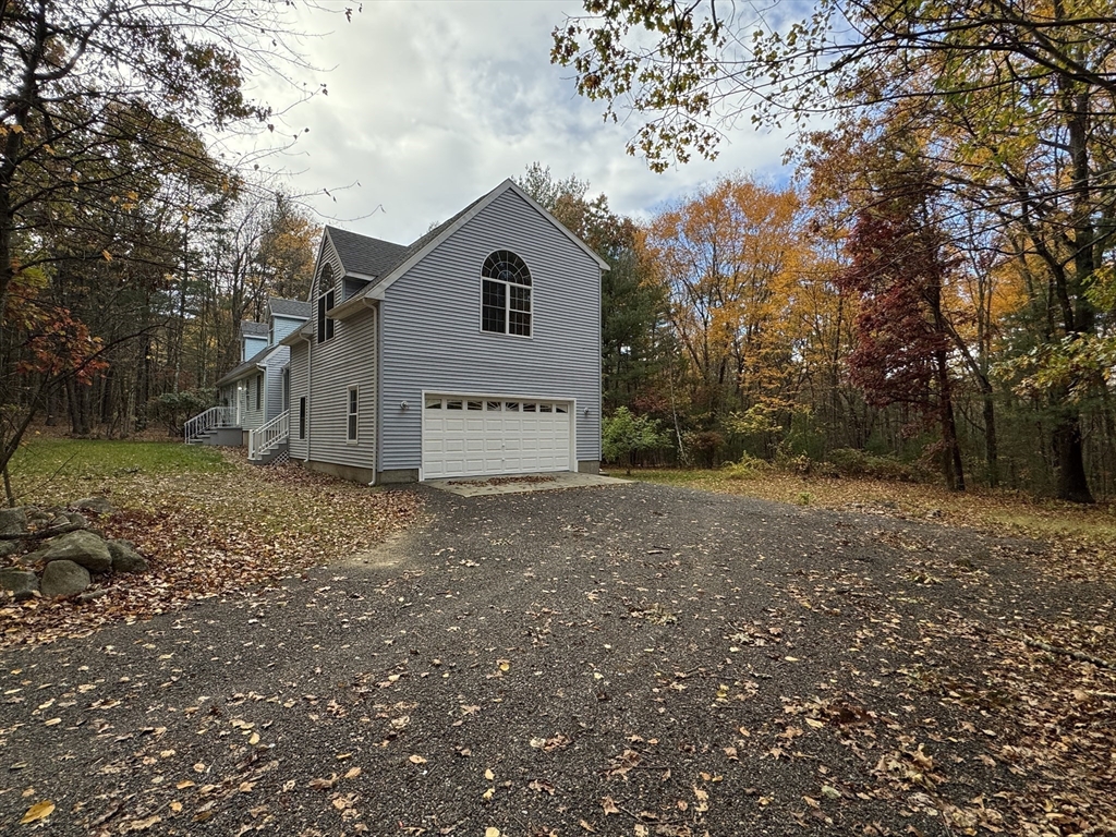 395 High Street Uxbridge, MA 01569 - Photo 39 of 42 Gallery Image 39