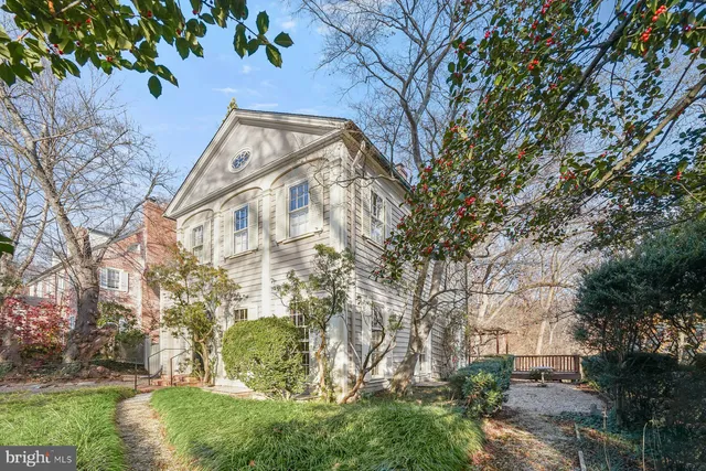 $2,100,000 | 1727 Hoban Road Northwest, Washington, DC 20007