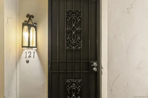 $875,000 | 6455 La Jolla Boulevard, Unit 121, La Jolla, CA 92037