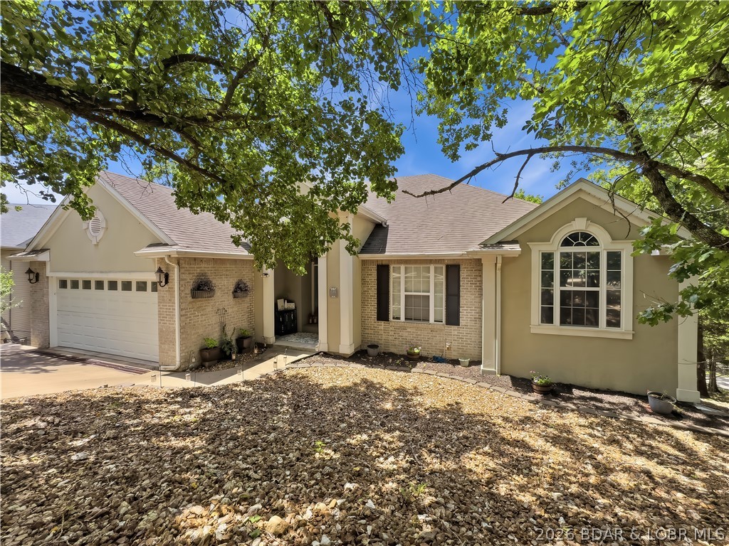 1589 Ridgeview Terrace Osage Beach, MO 65065 - Photo 3 of 60 3,548 SF, 4 Bd, 3.5 Ba