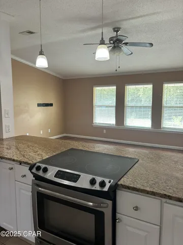 $1,495 | 721 Flight Avenue, Panama City, FL 32404