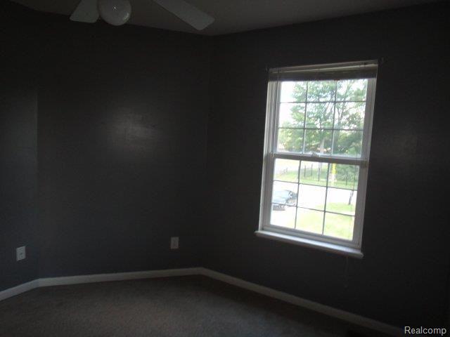 5215 North Belsay Road Flint, MI 48506 - Photo 19 of 25 DSC03774.JPG