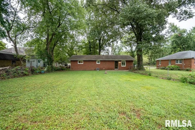 $124,999 | 603 South Maple Street, West Frankfort, IL 62896