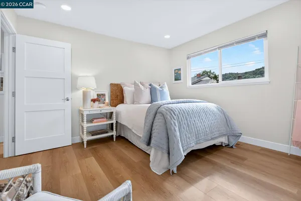 $1,275,000 | 29 Whitehall Drive, Orinda, CA 94563