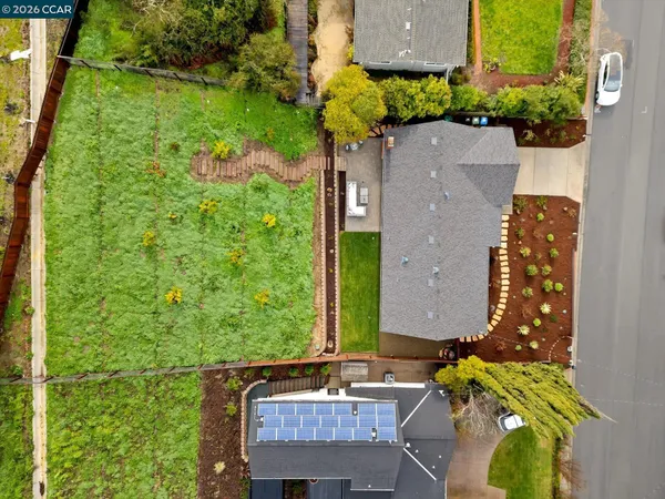 $1,275,000 | 29 Whitehall Drive, Orinda, CA 94563