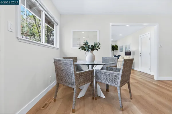$1,275,000 | 29 Whitehall Drive, Orinda, CA 94563
