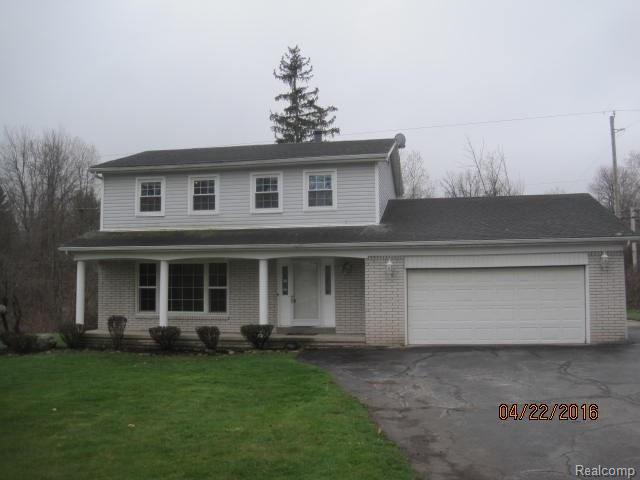 6357 Shappie Road Clarkston, MI 48348 - Photo 1 of 17 FRONT.jpg