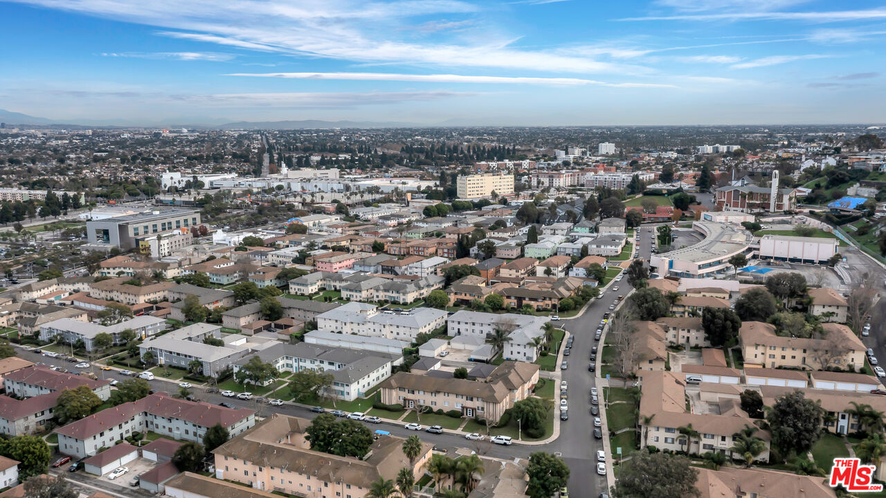 4086 Abourne Road, Unit A Los Angeles, CA 90008 - Photo 2 of 36