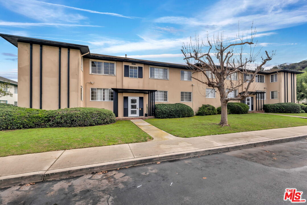 4086 Abourne Road, Unit A Los Angeles, CA 90008 - Photo 35 of 36