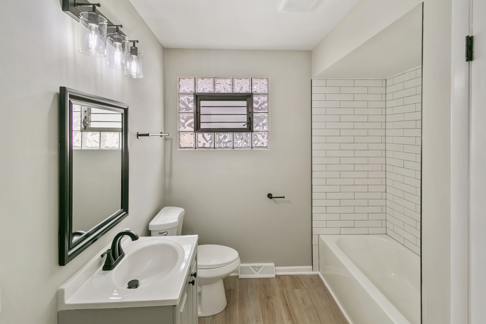 5445 South 73rd Avenue Summit, IL 60501 - Photo 17 of 21