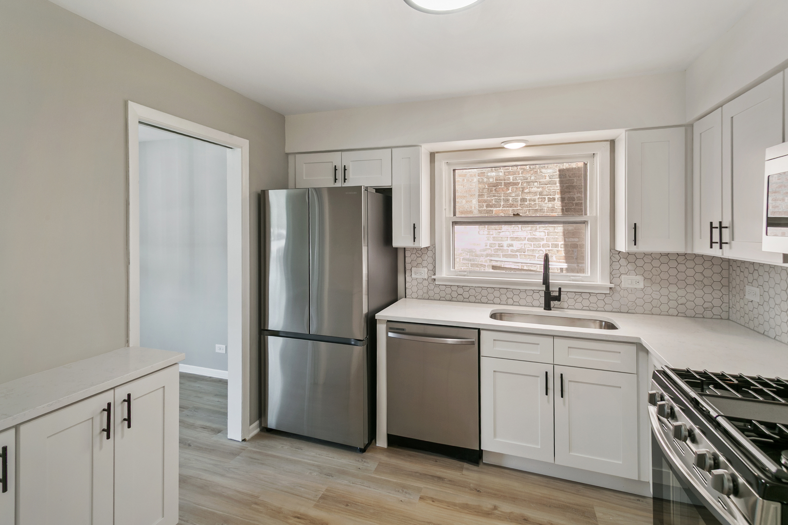 5445 South 73rd Avenue Summit, IL 60501 - Photo 9 of 21