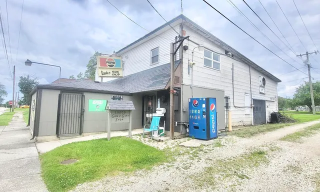$119,900 | 146 West Washington Street, Parker City, IN 47368