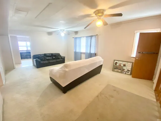 $119,900 | 146 West Washington Street, Parker City, IN 47368