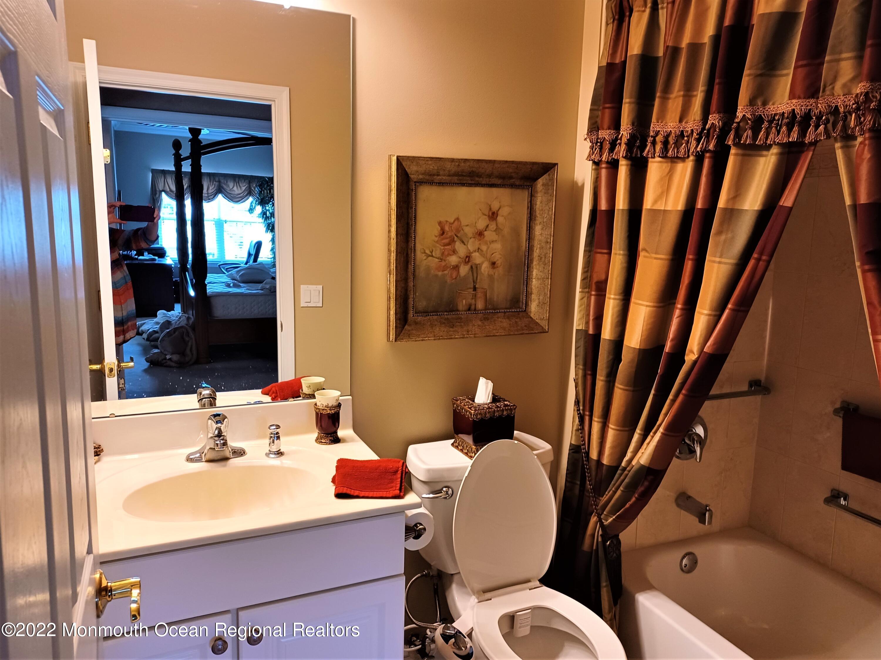 1 Chandon Road Manchester Township, NJ 08759 - Photo 26 of 53 Guest Bath
