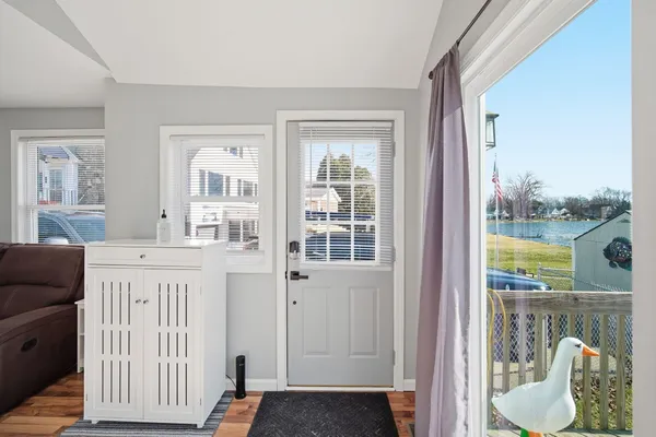 $289,900 | 298 Ackerson Lake Drive, Jackson, MI 49201