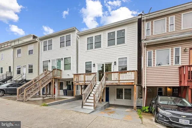 a view of a large building