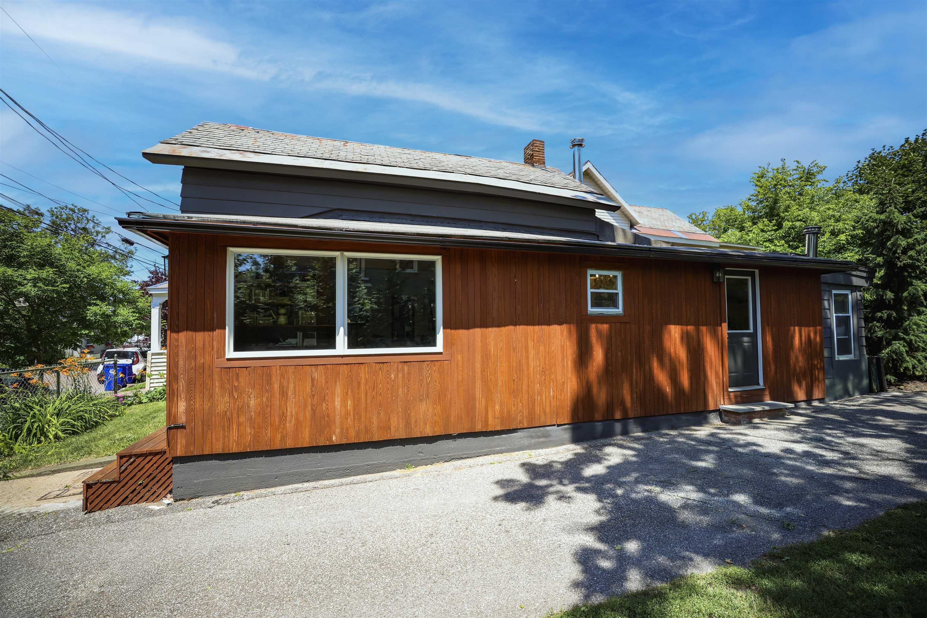 26 Rose Street Burlington, VT 05401 - Photo 5 of 28