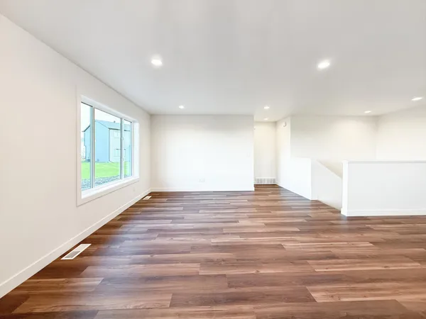 $483,900 | 447 Goose Lane South, Casselton, ND 58012
