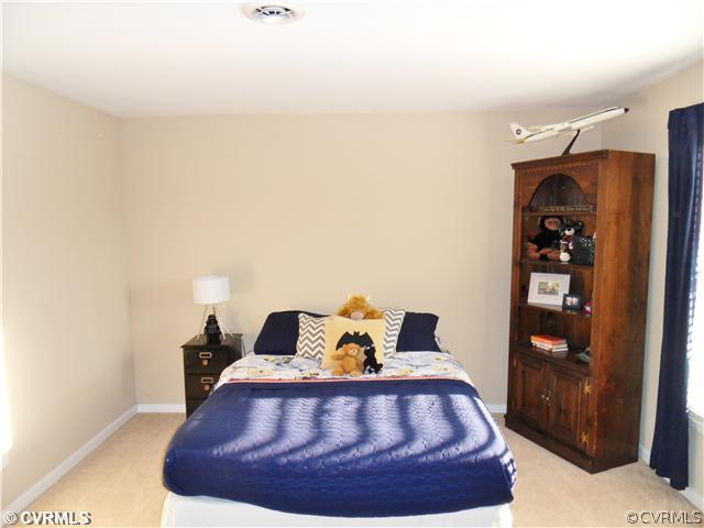 5425 Standing Oak Road Midlothian, VA 23112 - Photo 14 of 18 a view of a in a gallery