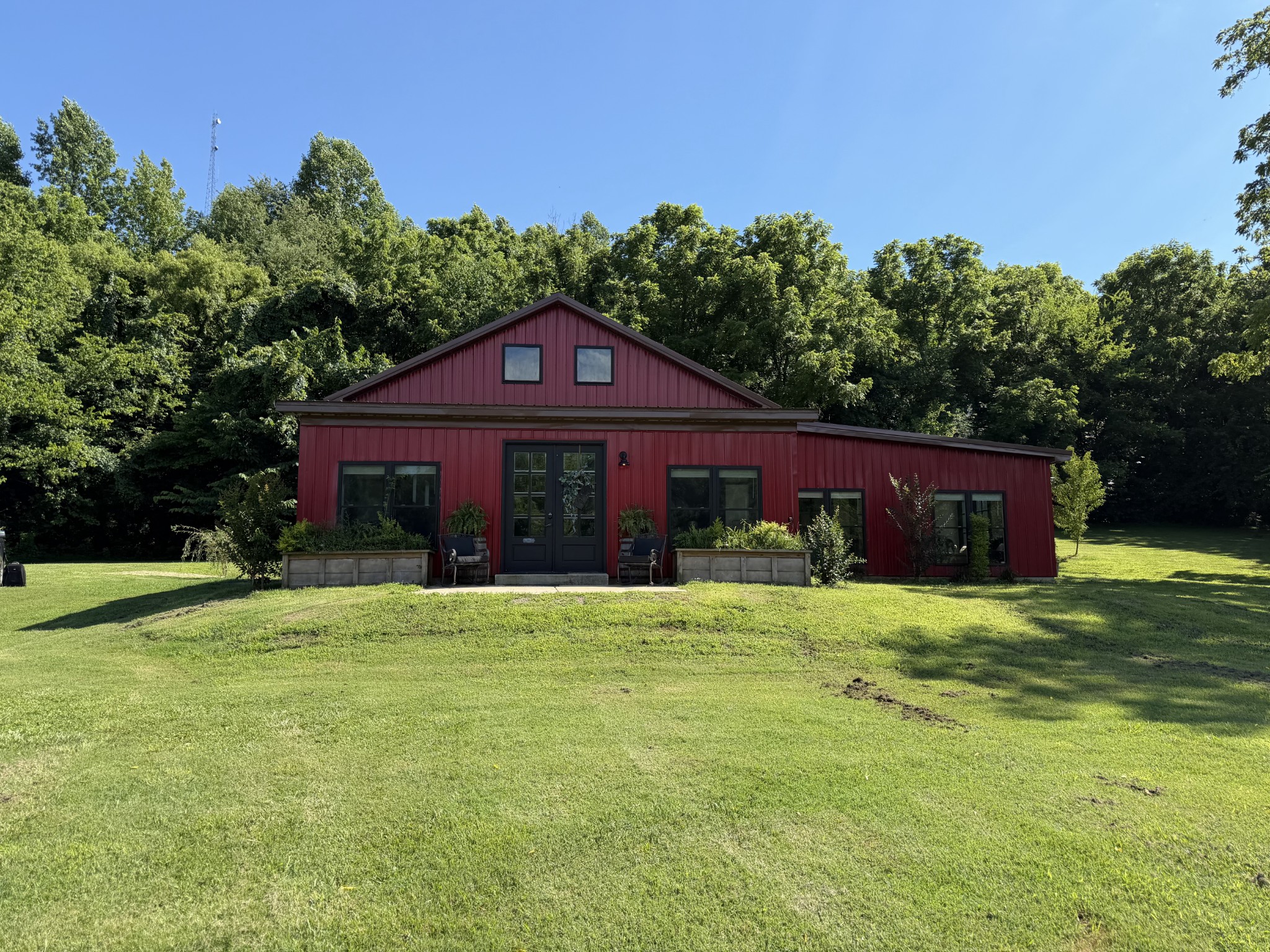 244 Access Road Pulaski, TN 38478 - Photo 2 of 34