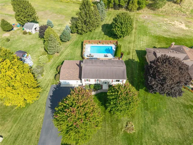 $332,500 | 300 Pine Boulevard, Arcadia, NY 14513