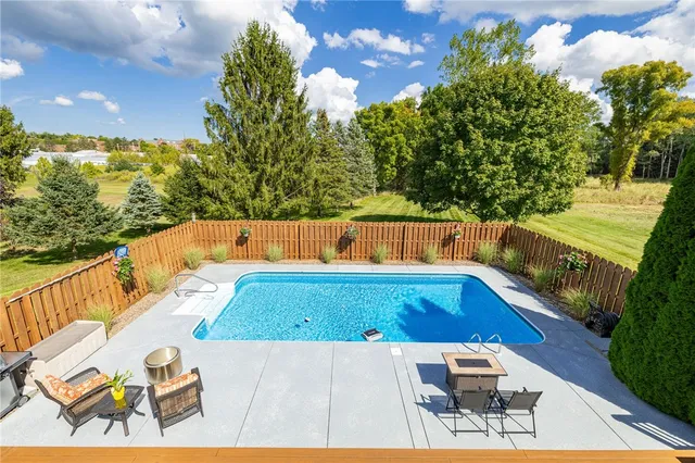 $332,500 | 300 Pine Boulevard, Arcadia, NY 14513