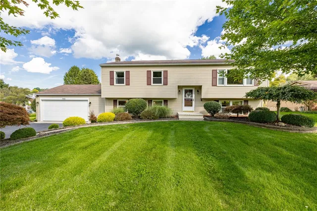 $332,500 | 300 Pine Boulevard, Arcadia, NY 14513