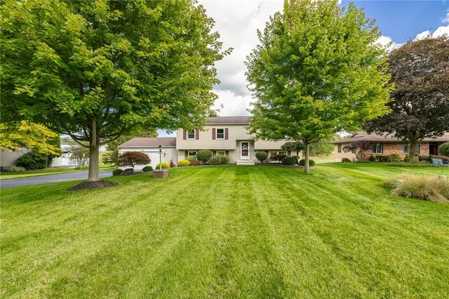 $332,500 | 300 Pine Boulevard, Arcadia, NY 14513